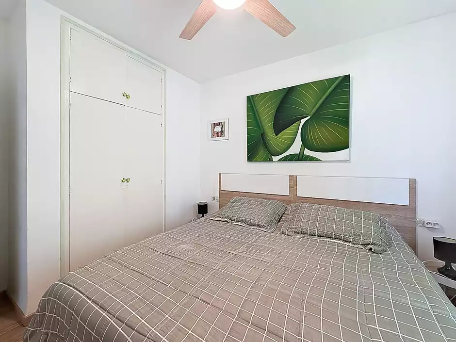 Casa de una planta con amarre de 11.50 m en Empuriabrava.