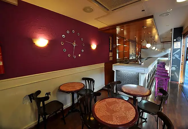 Commercial local fully equipped for sale in a great location in Figueres.