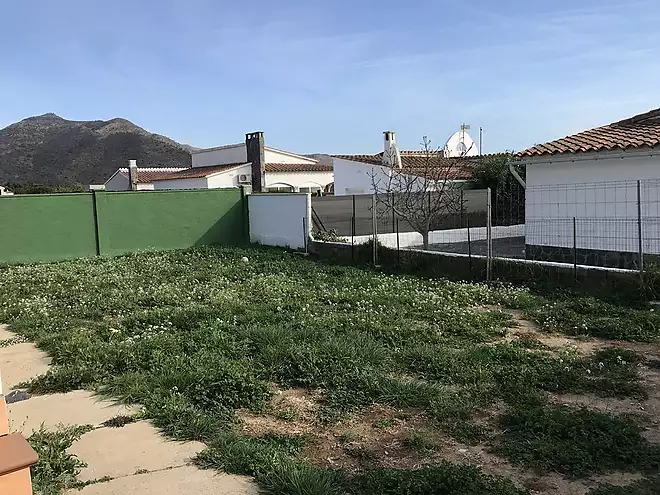 Renovated house in Mas Busca Roses