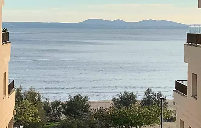 BEAUTIFUL APARTMENT IN SALATA ROSES WITH SEA VIEW