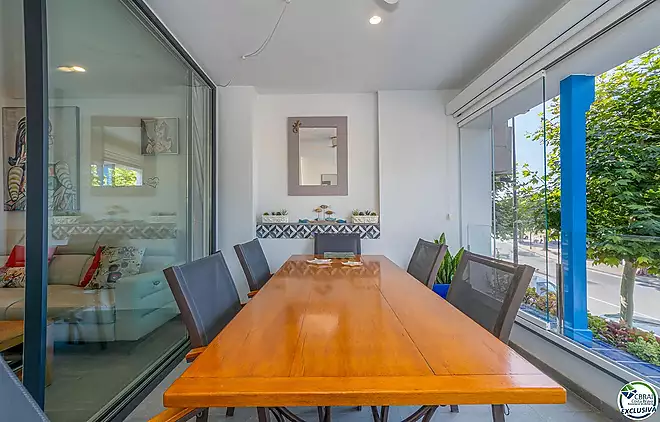 Magnificent Seafront Apartment