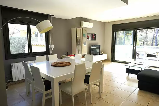 Beautiful Detached House in La Garriga - 4 Bedrooms, 3 Bathrooms