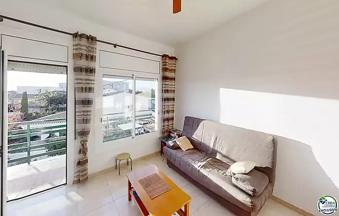 apartament 2 dormitoris amb vistes clares en m&eacute;s oliva, a Roses