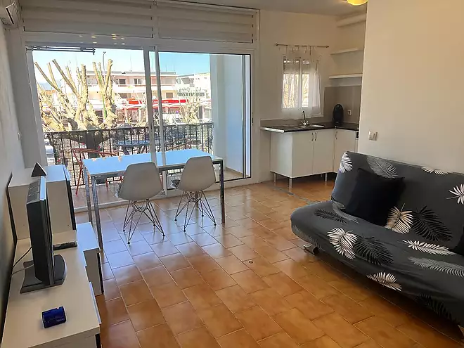 GRAN RESERVA Encantador apartament d&rsquo;1 dormitori amb terrassa en complex amb piscines i jardins