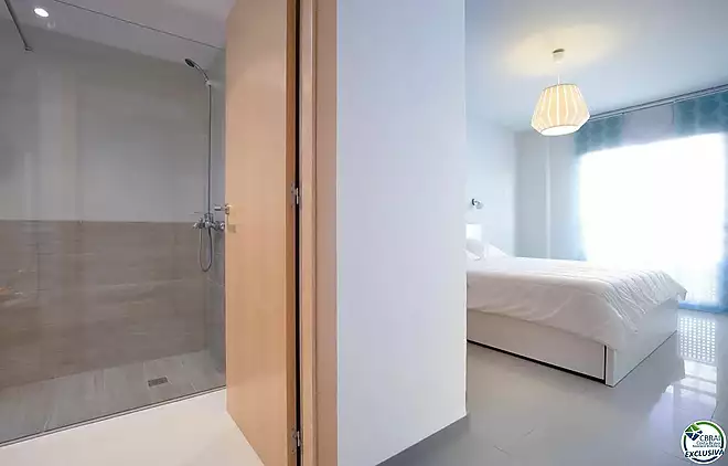 Apartment in Roses with tourist license