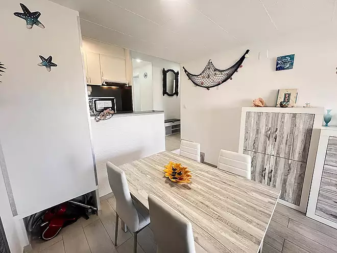 GRAN RESERVA Renovated 2-bedroom apartment with terrace in a complex with swimming pools and gardens