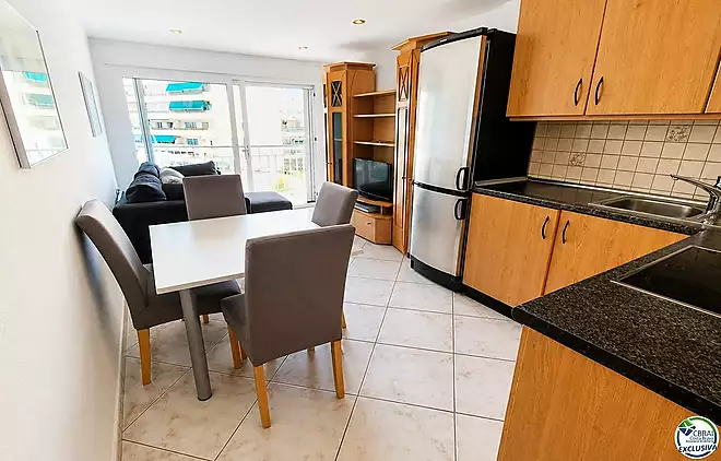 Apartment with canal views, Santa Margarita, Roses