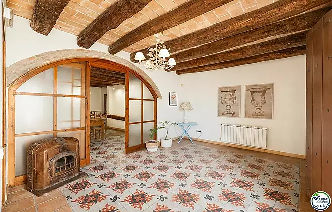 EXCLUSIVA MASIA DEL SEGLE XVI AMB LLIC&Egrave;NCIA DE TURISME RURAL