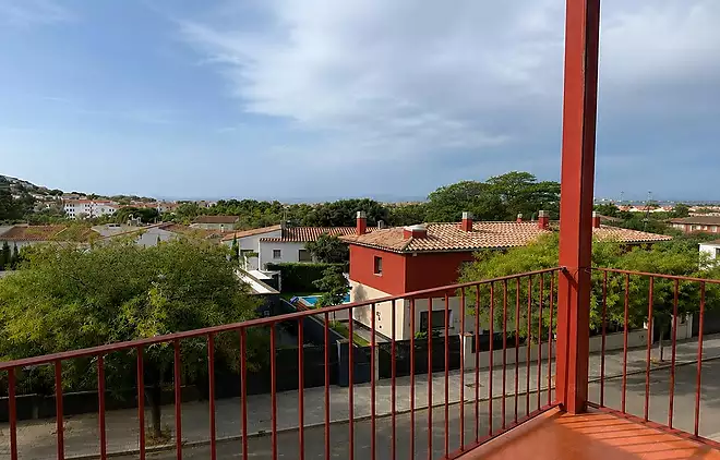 BONIC APARTAMENT A MAS OLIVA DE ROSAS