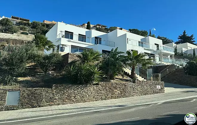 House in Roses, 3 bedrooms, 250 m2