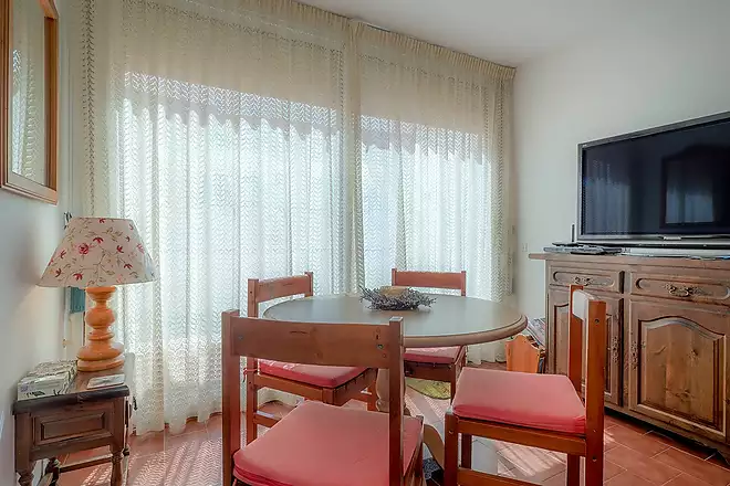 Apartment located on the third line of the sea with pool, garden, and parking