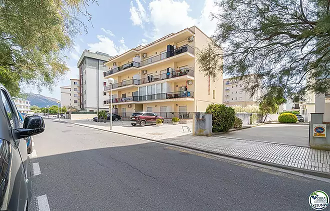 🌴 Beautiful Apartment with Terrace & Private Parking &ndash; Salatar Area