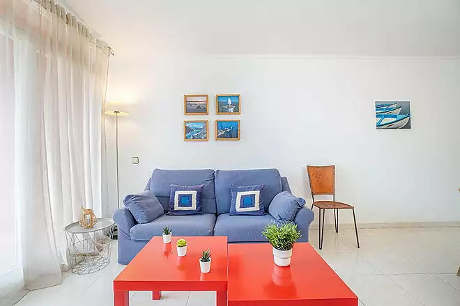 GRAN RESERVA  Charming apartment just 50 meters from the beach, with swimming pools, communal garden
