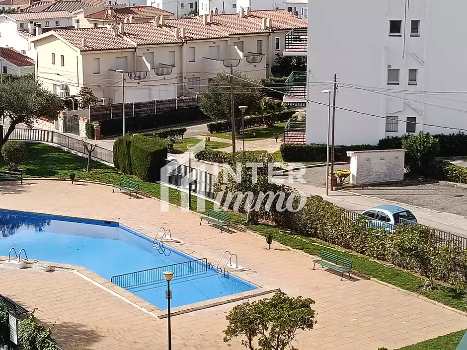 BEAUTIFUL APARTMENT WITH SEA VIEW AT MAS OLIVA IN ROSAS - photo 6 of 32