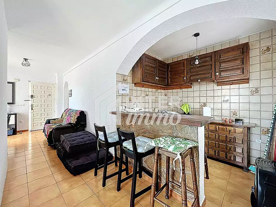 Casa dividida en 2 apartaments amb garatge a Empuriabrava - foto 25 de 29