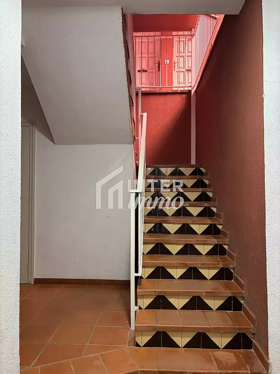Apartment with tourist license in the heart of Roses, 400 m from the beach - photo 23 of 24