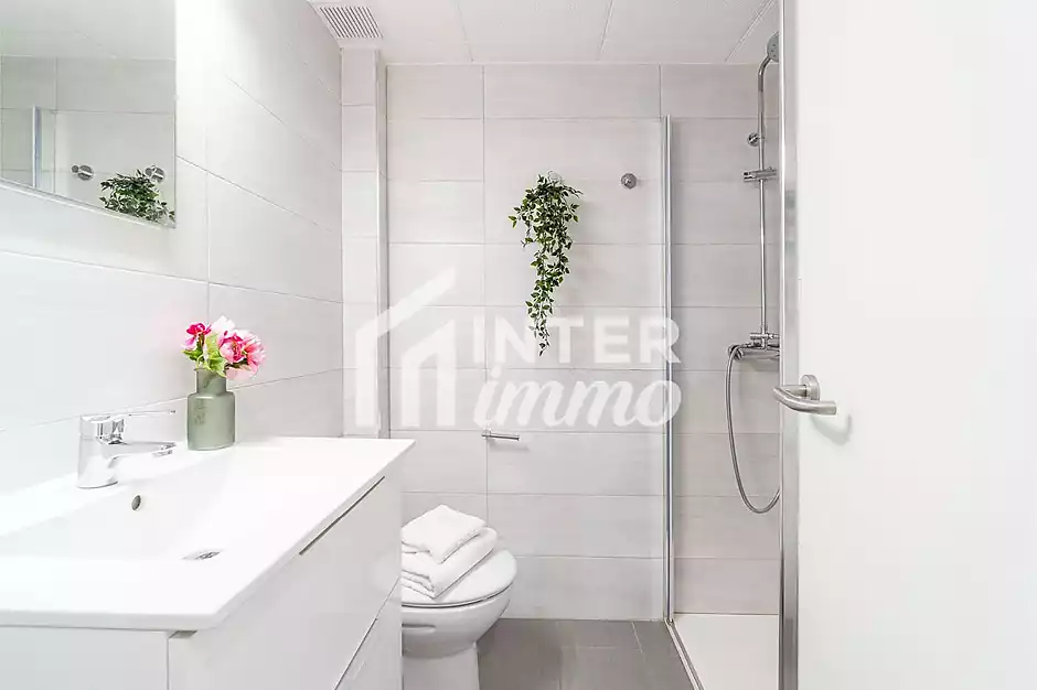 GRAN RESERVA Appartement moderne r&eacute;nov&eacute; avec piscines et de vastes jardins communautaires - photo 13 sur 30