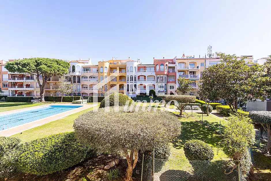 GRAN RESERVA Appartement moderne r&eacute;nov&eacute; avec piscines et de vastes jardins communautaires - photo 22 sur 30