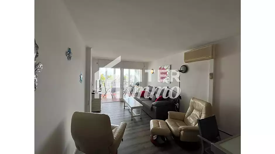 Apartamento de playa en la hermosa Costa Brava directamente en 1&ordf; l&iacute;nea de mar en Empuriabrava - foto 7 de 20