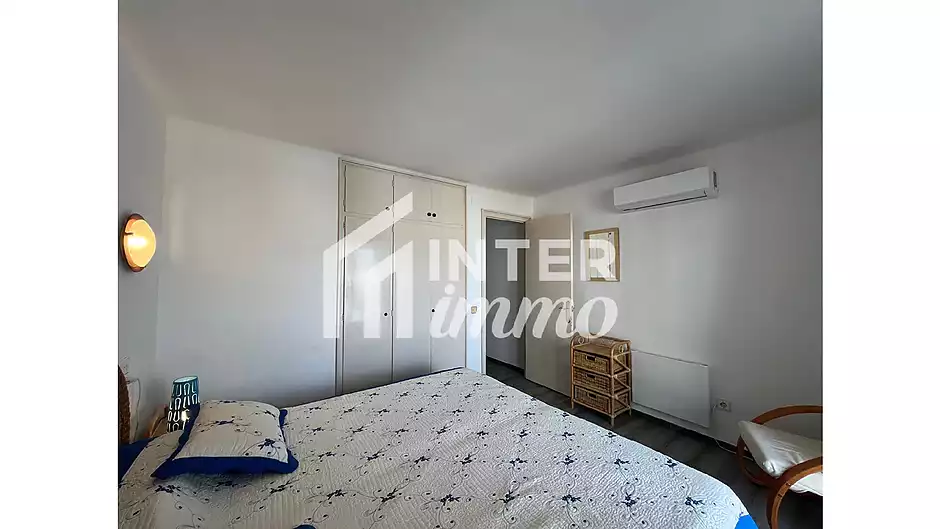Apartamento de playa en la hermosa Costa Brava directamente en 1&ordf; l&iacute;nea de mar en Empuriabrava - foto 9 de 20