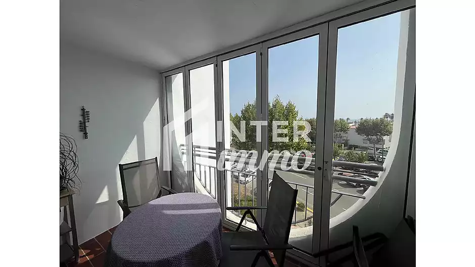 Apartamento de playa en la hermosa Costa Brava directamente en 1&ordf; l&iacute;nea de mar en Empuriabrava - foto 16 de 20