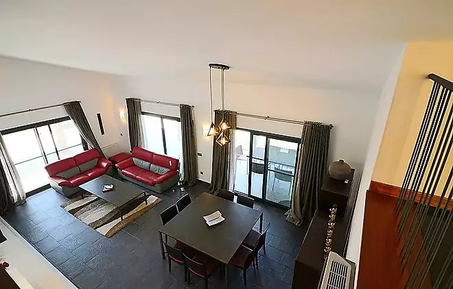 Villa totalmente renovada en la exclusiva zona de Peralada Golf