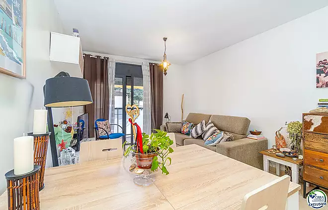 Pis de 2 habitacions amb piscina comunit&agrave;ria- Mas Oliva, Roses
