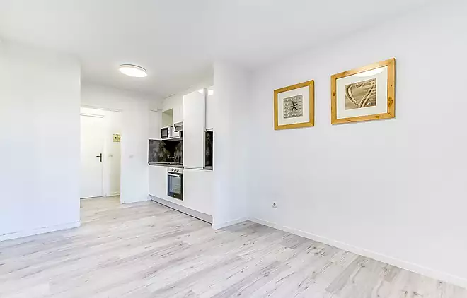 PLANTA BAIXA A EMPURIABRAVA AMB VISTES AL CANAL