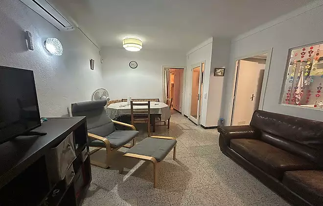 Apartament 1 habitaci&oacute; amb jard&iacute; privat a Santa Margarita
