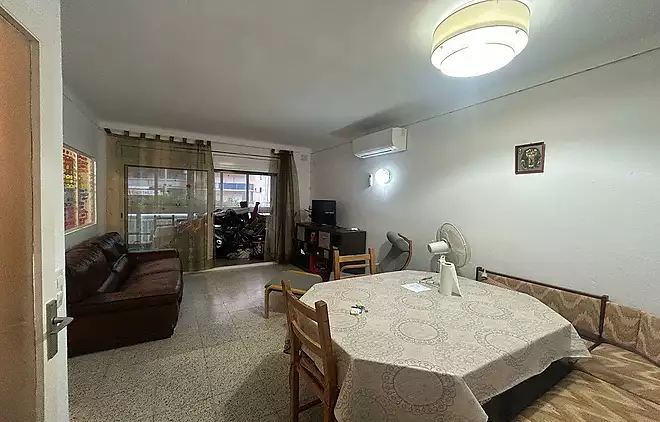 Apartament 1 habitaci&oacute; amb jard&iacute; privat a Santa Margarita
