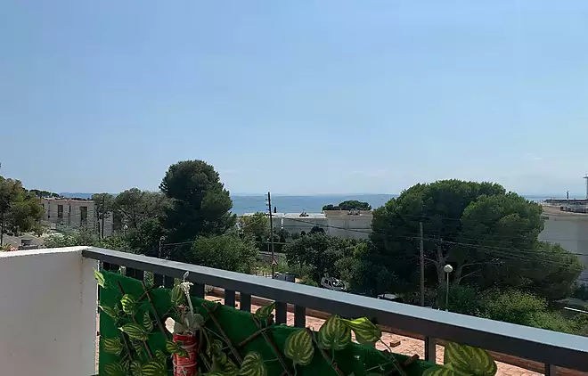 BONIC PIS AMB VISTA AL MAR A ALMADRAVA ROSES
