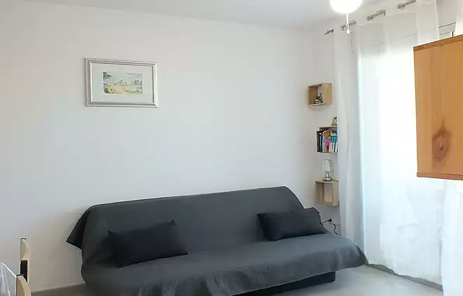 Apartament llumin&oacute;s amb llic&egrave;ncia tur&iacute;stica i p&agrave;rquing a 700 m de la platja