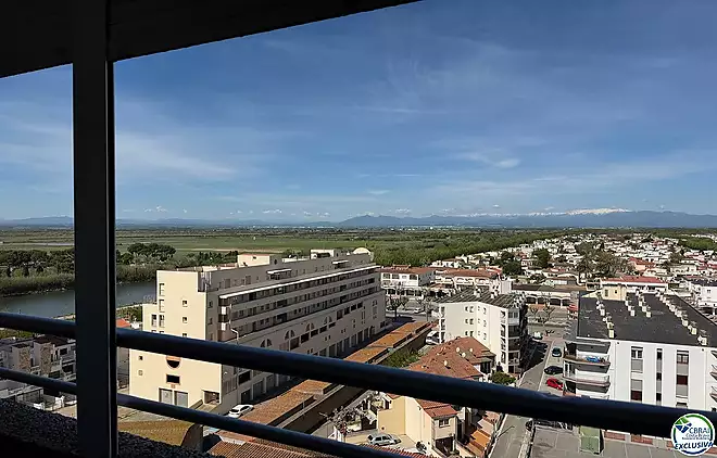 Acollidor estudi a Empuriabrava, zona Muga