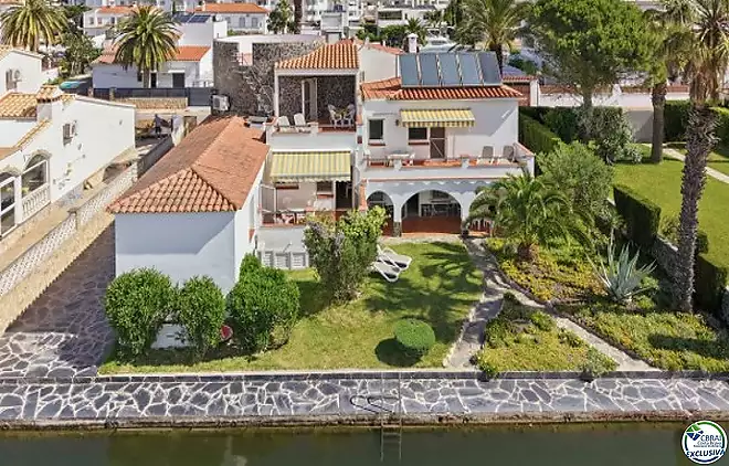 Mireu b&eacute;! &ndash; Regardez bien! &ndash; Bitte genau hinschauen! &ndash; Have a good look!