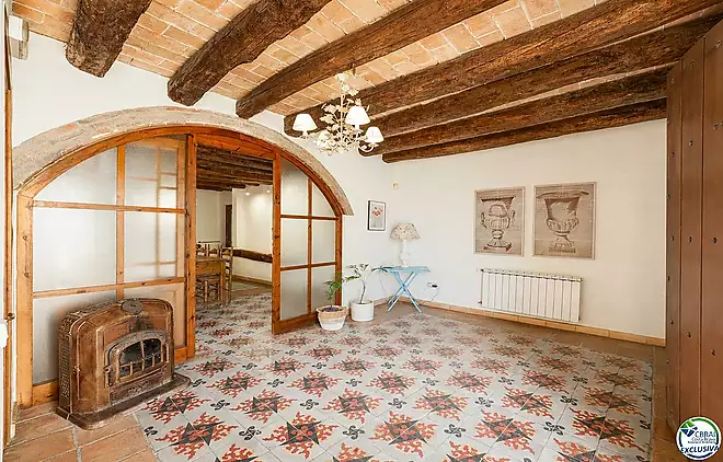 EXCLUSIVA MASIA DEL SEGLE XVI AMB LLIC&Egrave;NCIA DE TURISME RURAL