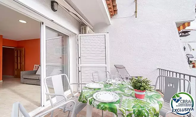 BAHIA  Apartament amb terrassa i pla&ccedil;a d'aparcament exterior en una ubicaci&oacute; excel&middot;lent, a 150 m de 