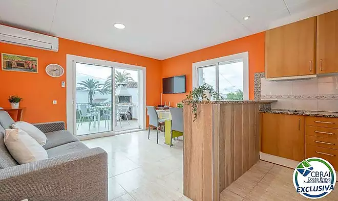 BAHIA  Apartament amb terrassa i pla&ccedil;a d'aparcament exterior en una ubicaci&oacute; excel&middot;lent, a 150 m de 
