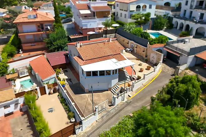 Casa independent amb 3 dormitoris a Roses, Costa Brava