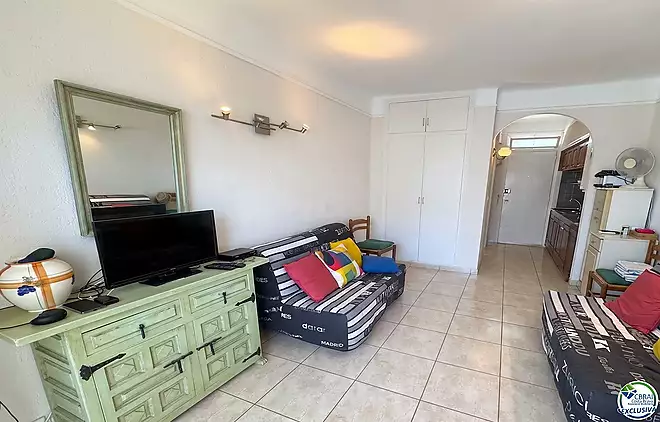 Estudi amb terrassa a 30 m de la platja &mdash; 4a planta, Salatar, Roses