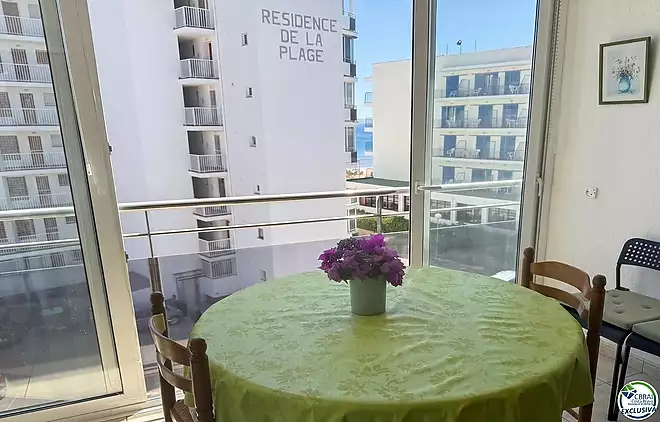 Estudi amb terrassa a 30 m de la platja — 4a planta, Salatar, Roses