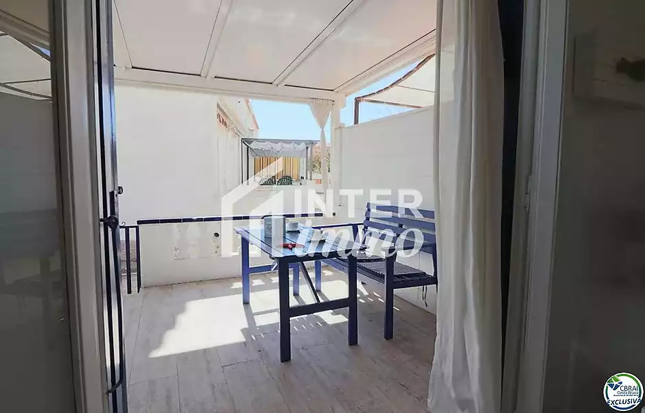 Casa amb gran terrassa orientada al sud, a Sant Maurici - foto 4 de 15
