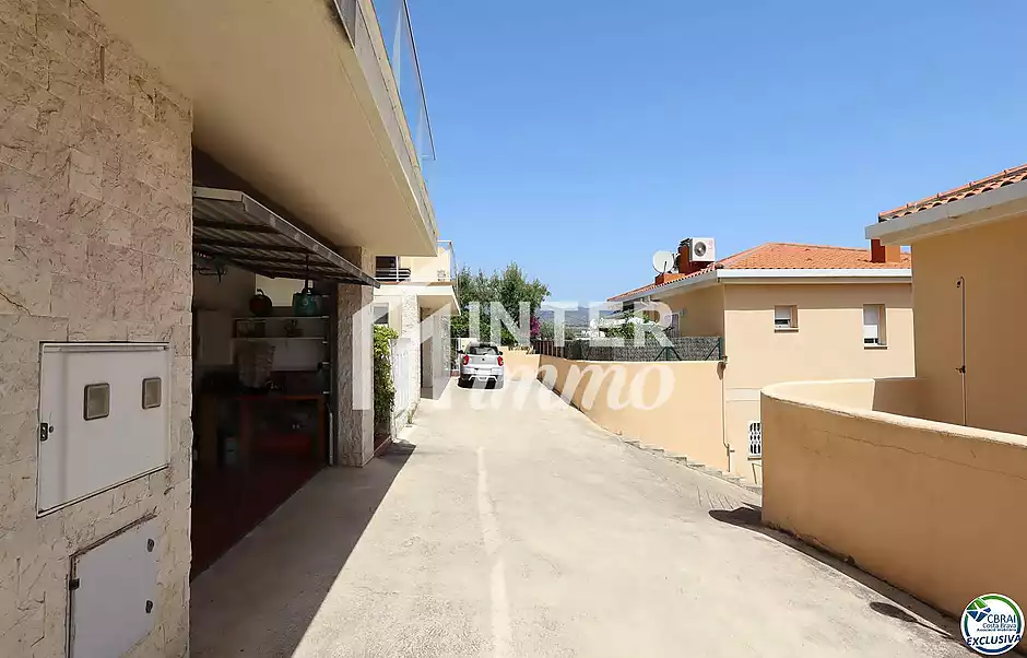 A només 300 metres del mar: llar amb encant a La Farella - foto 32 de 33