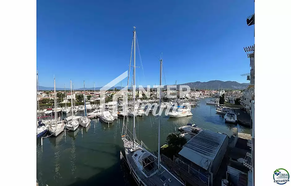 Es ven apartament perfecte en Empuriabrava, Costa Brava - foto 1 de 18