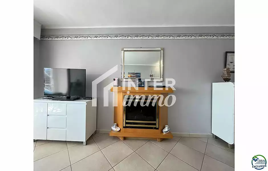 Es ven apartament perfecte en Empuriabrava, Costa Brava - foto 6 de 18