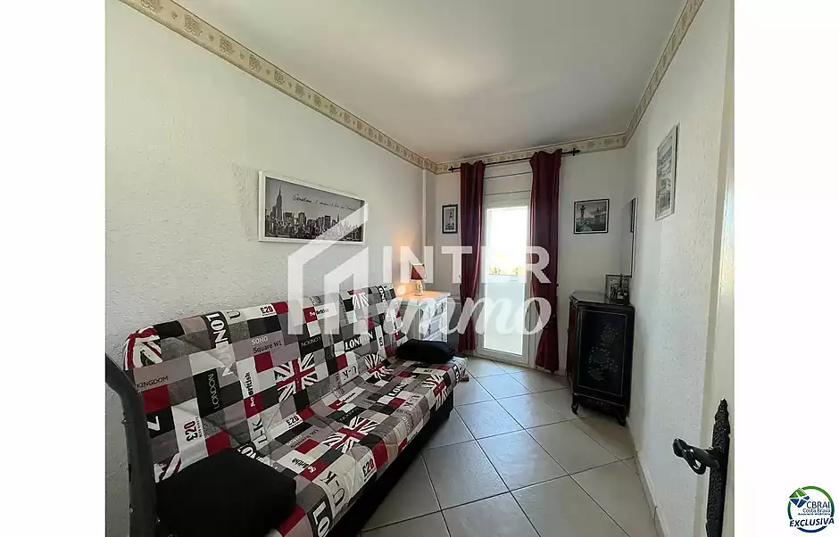 Es ven apartament perfecte en Empuriabrava, Costa Brava - foto 9 de 18
