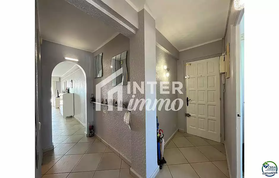 Es ven apartament perfecte en Empuriabrava, Costa Brava - foto 13 de 18
