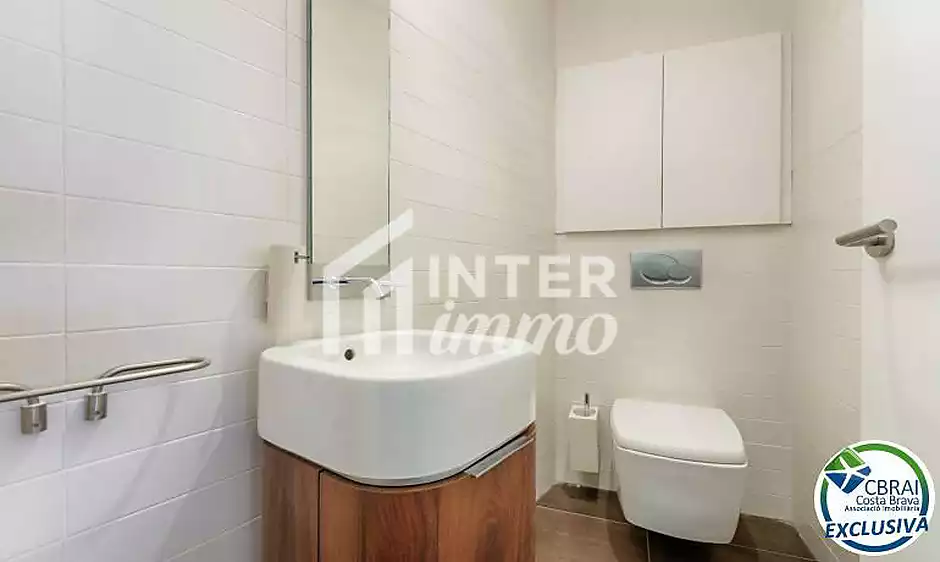 Propietat d’alt standing a La Jonquera: un refugi de luxe al massís de l’Albera amb piscina climatit - foto 55 de 104