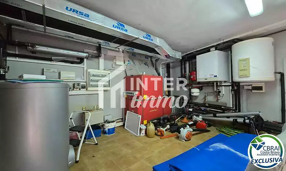 Propietat d’alt standing a La Jonquera: un refugi de luxe al massís de l’Albera amb piscina climatit - foto 95 de 104