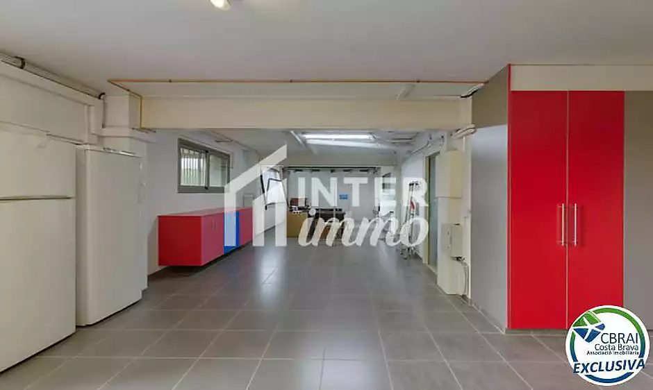 Propietat d’alt standing a La Jonquera: un refugi de luxe al massís de l’Albera amb piscina climatit - foto 99 de 104