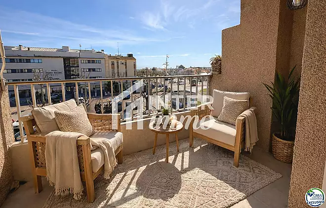 Apartament lluminós al centre d’Empuriabrava